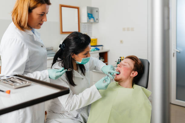 Best Emergency Gum Pain Relief  in Farngton, MI